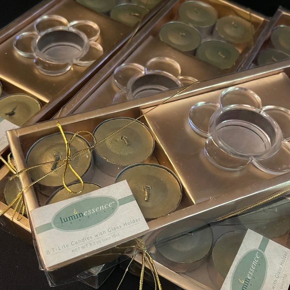 GOLD TEALIGHT & GLASS CANDLE HOLDER - 5 SETS 8/40 Tea Light Flower Shape Dish - Picture 3 of 4